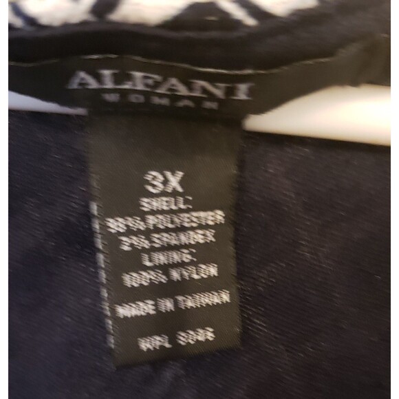 NWT - Alfani - Ruched Patterned Short Sleeved Dress Top - Same 3X - Picture 6 of 8